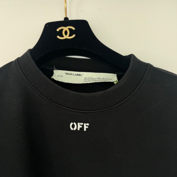 Off-White Floral Sweater - Picture 2 of 4